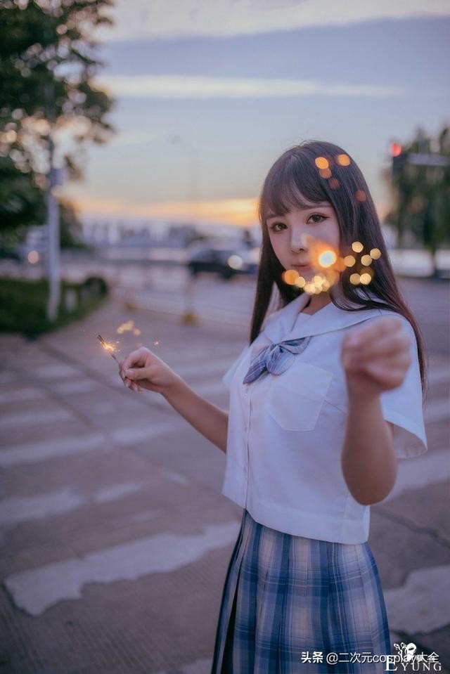 JK私影：阳光洒在水平面与她，仿佛一切都特别的美好-10.jpg