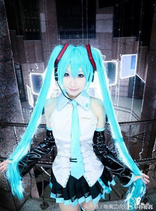 动漫界的奇葩cosplay大全，部分画风略显诡异-2.jpg