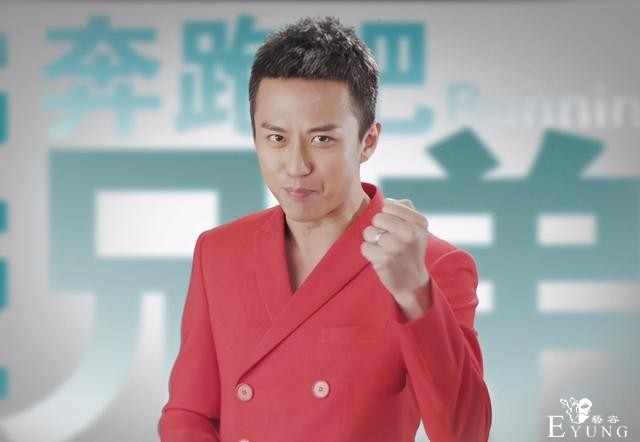 四大中生拉开差距，黄晓明坚持拍戏，邓超变综艺咖，刘烨掉队严重-5.jpg