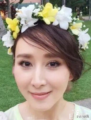 嫁给身家50亿的老公，竟然综艺舞台身穿500块衣服就上台？-47.jpg