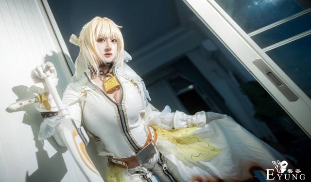 尼禄花嫁初始cosplay-3.jpg