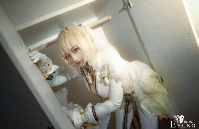 尼禄花嫁初始cosplay-6.jpg