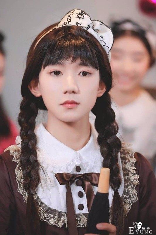 盘点那些让人惊艳的男扮女装，张国荣的出场绝了-10.jpg