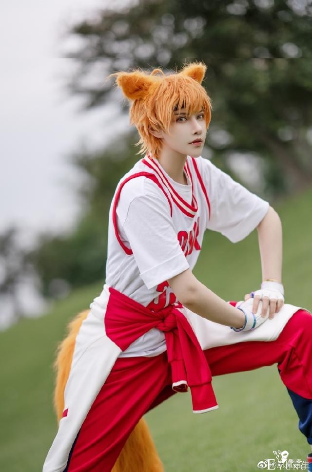 《王者荣耀》百里玄策cos，青春活力，可爱到想揉耳朵-4.jpg