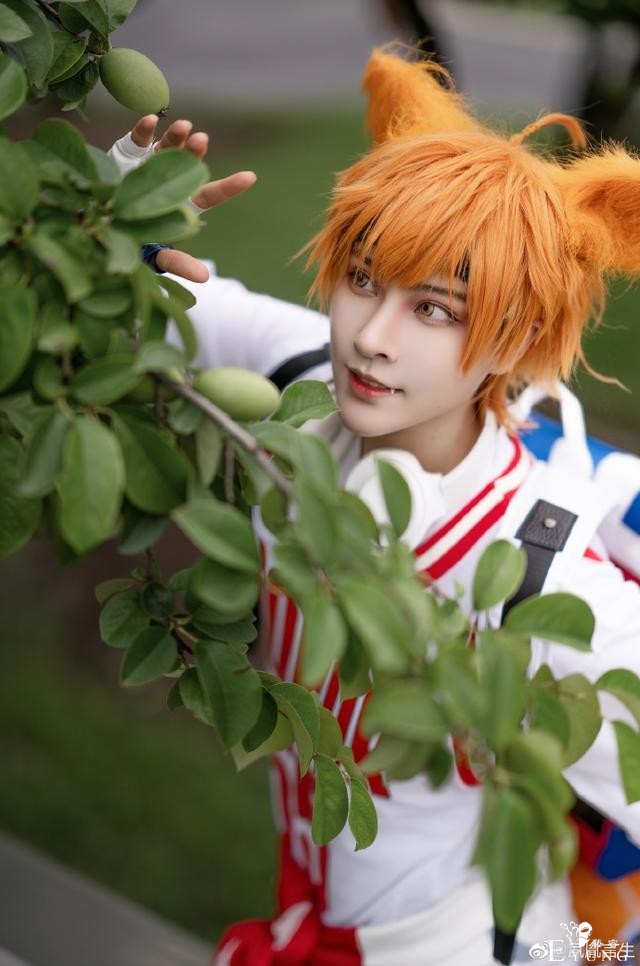 《王者荣耀》百里玄策cos，青春活力，可爱到想揉耳朵-5.jpg