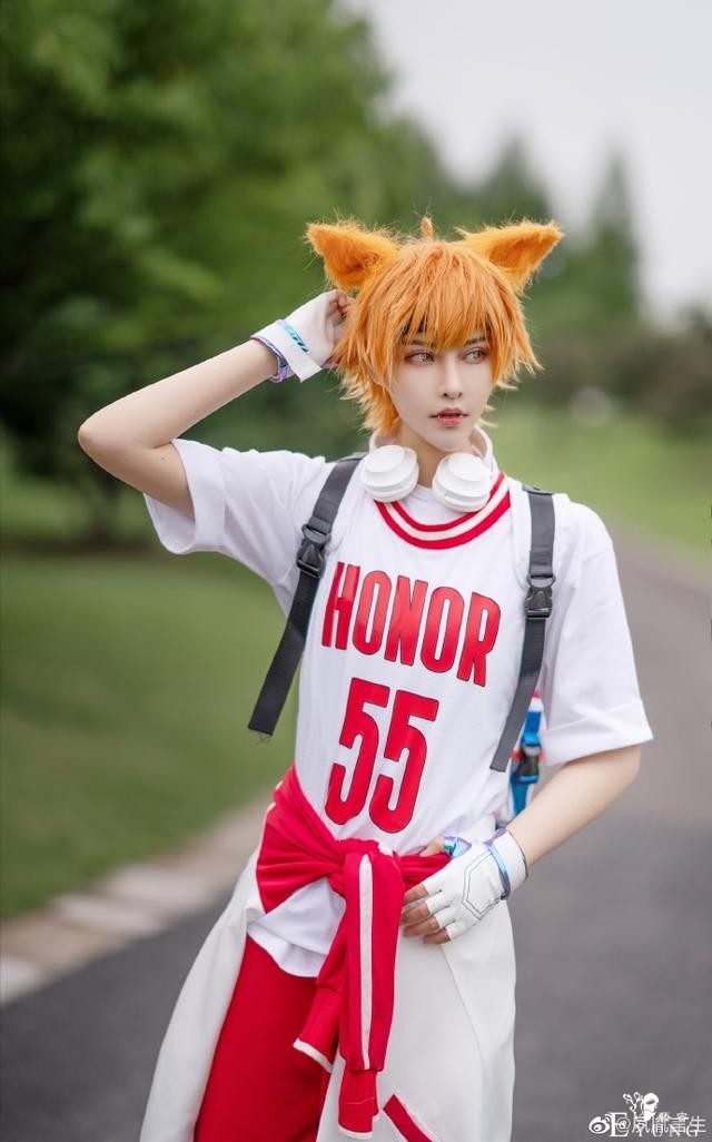 《王者荣耀》百里玄策cos，青春活力，可爱到想揉耳朵-6.jpg