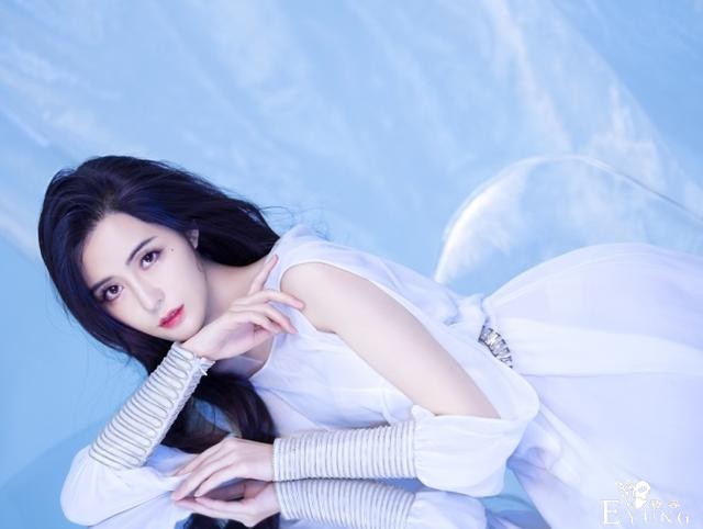 姐姐2黑马汤晶媚凭什么惊艳黄晓明？让哥哥团集体为她打call-9.jpg