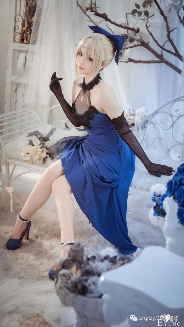 cos：二次元cos大赏saber设定集蓝礼服-4.jpg
