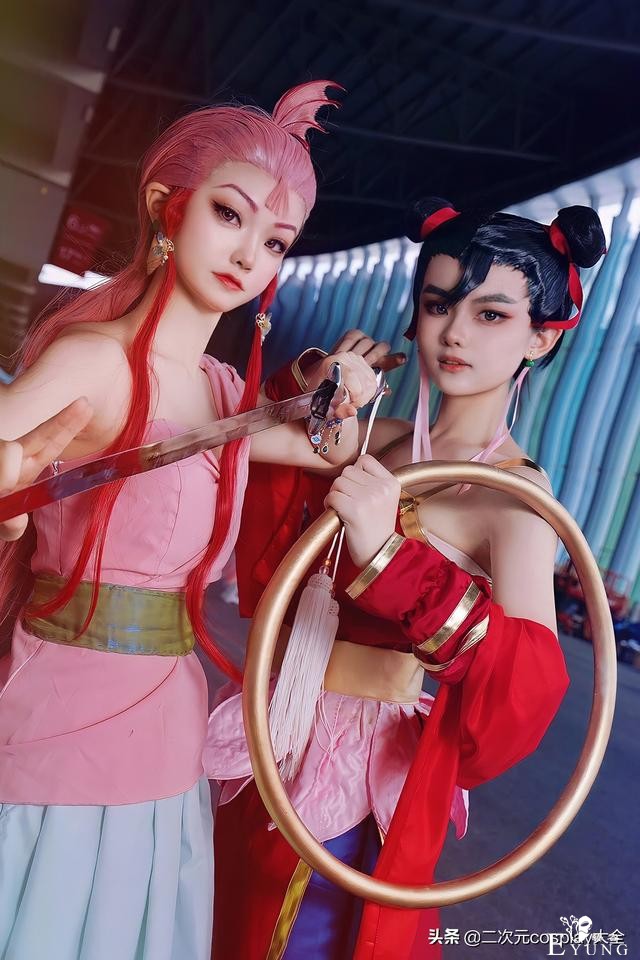 泪目！终于看到了《哪吒传奇》的cos，童年小男神太可爱了-1.jpg