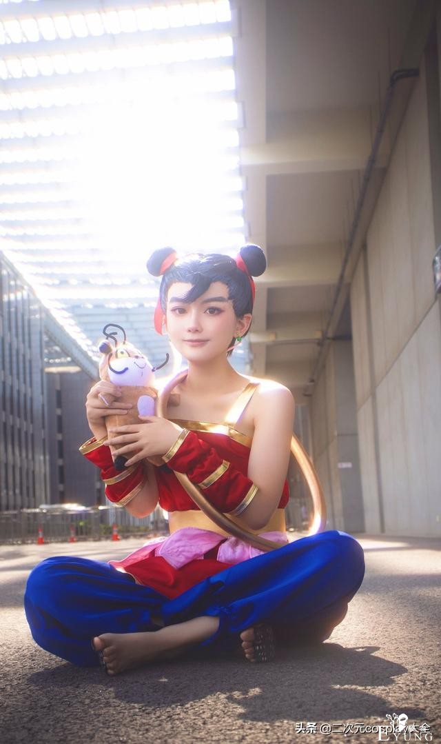 泪目！终于看到了《哪吒传奇》的cos，童年小男神太可爱了-10.jpg