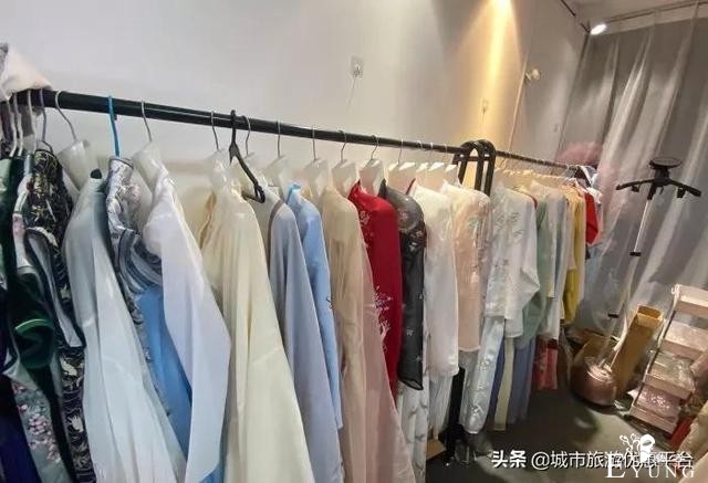 「换装自拍馆」来了，N种风格随意切换，轻松get大片-20.jpg