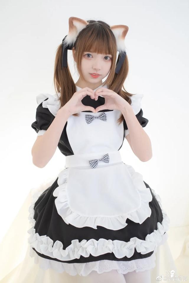 二次元COS丨 女仆的自我修养-1.jpg