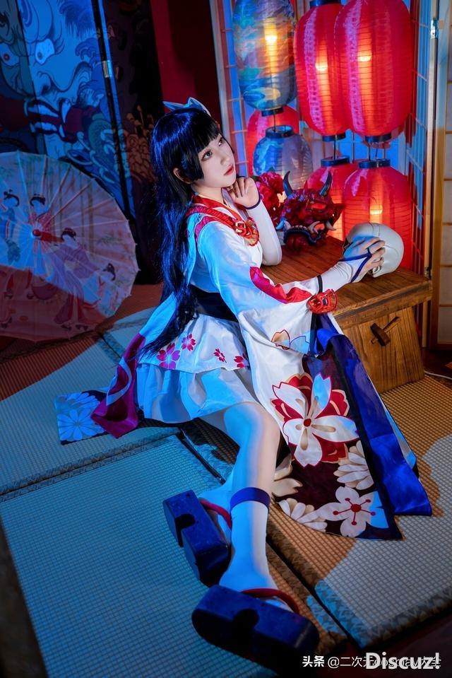 阴阳师雪女月见之樱cos，场景与装饰惊艳，举止神态怡人-3.jpg