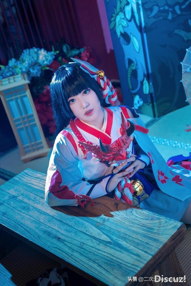 阴阳师雪女月见之樱cos，场景与装饰惊艳，举止神态怡人-4.jpg