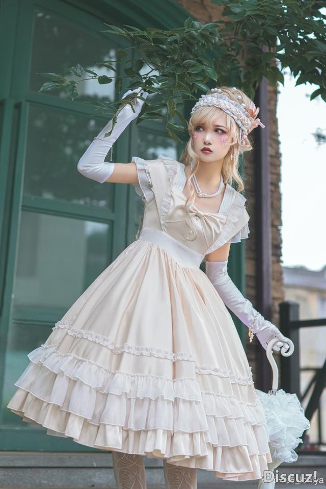玫瑰舞会Lolita：优雅美丽，有在逃公主的感觉-1.jpg