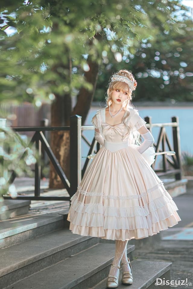 玫瑰舞会Lolita：优雅美丽，有在逃公主的感觉-6.jpg
