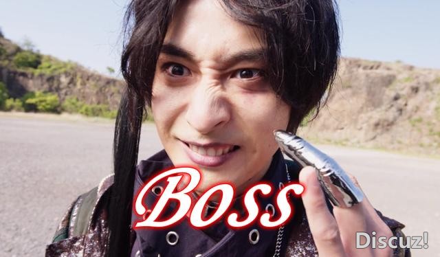 假面骑士圣刃：两大Boss皮套对比，老乌武器意外曝光，并非螺旋剑-3.jpg