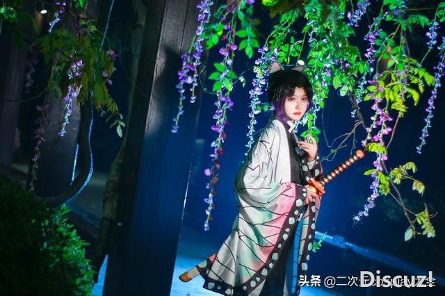 《鬼灭之刃》蝴蝶忍cos，景与光交融，美到让人喜欢-4.jpg