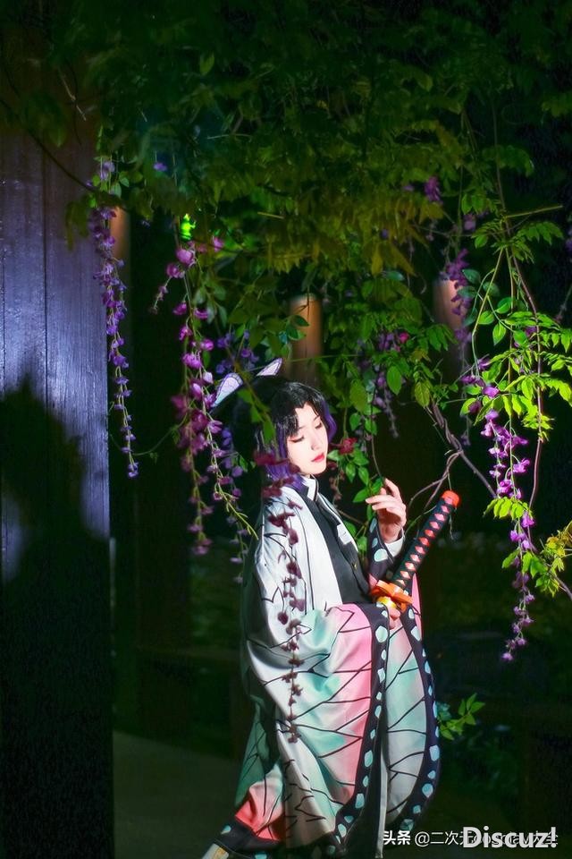 《鬼灭之刃》蝴蝶忍cos，景与光交融，美到让人喜欢-7.jpg