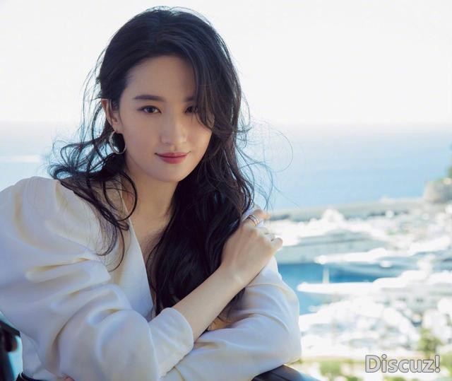 《中餐厅》录制，姚安娜、周也姐妹情深成卖点，网友表示磕不动-11.jpg