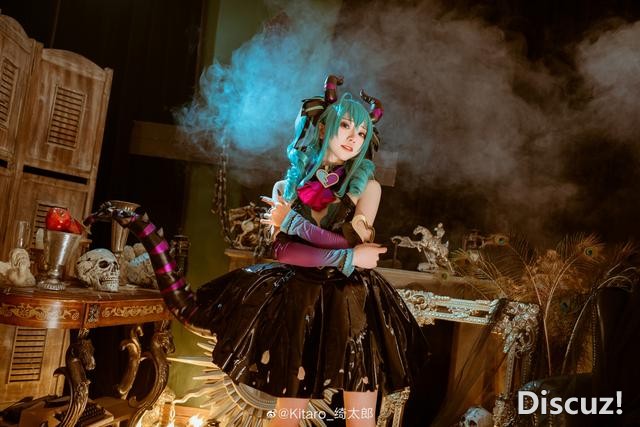初音未来小恶魔cos，超级无敌可爱，不管怎么样都好可爱-6.jpg