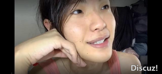 化女妆穿女装，对镜摆性感pose，男人美起来，可真没女人什么事了-16.jpg