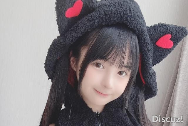 福利姬入驻B站1天就被封，B站UP搞擦边一天涨粉1万，妙啊-2.jpg
