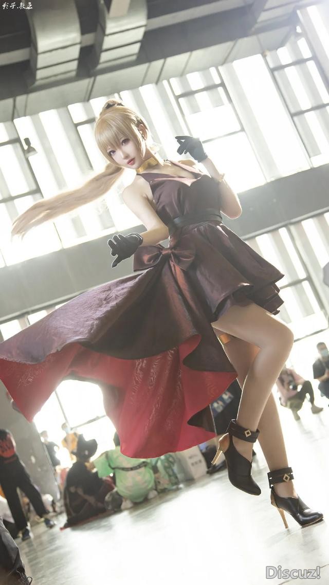五官精致的二次元Cosplay小姐姐-6.jpg