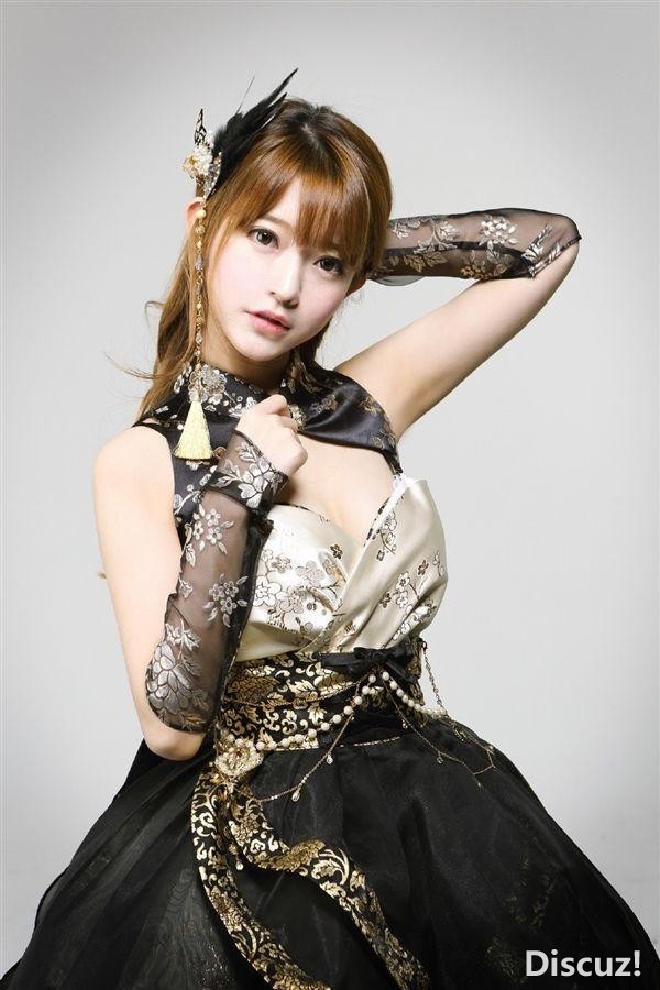 韩国第一美少女的各种cos-3.jpg