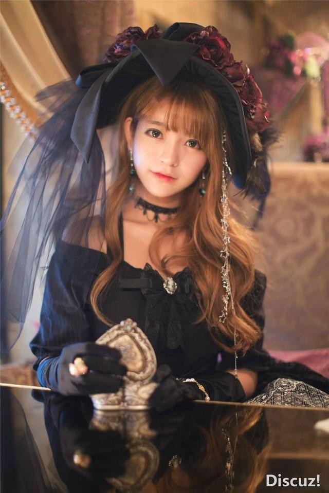 韩国第一美少女的各种cos-8.jpg