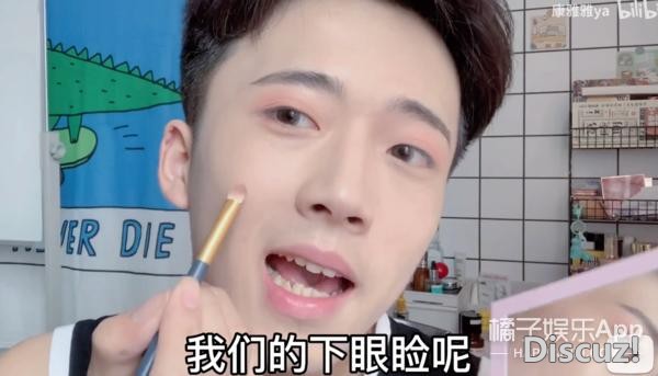 美到模糊性别？这些女装大佬化妆前后对比惊人，叫声老婆不过分吧-26.jpg