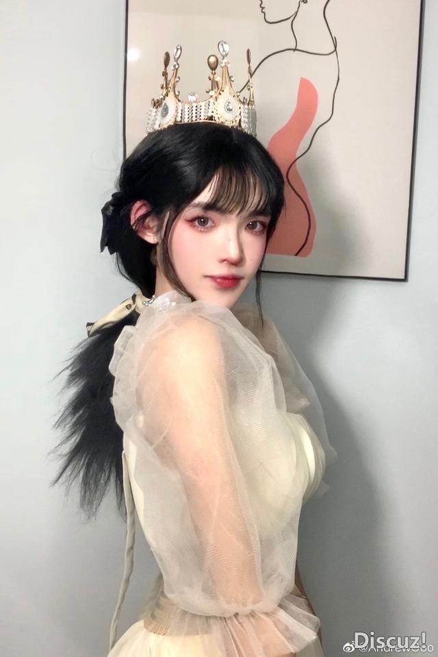 美到模糊性别？这些女装大佬化妆前后对比惊人，叫声老婆不过分吧-58.jpg