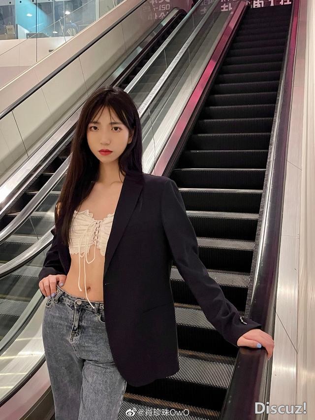 美到模糊性别？这些女装大佬化妆前后对比惊人，叫声老婆不过分吧-74.jpg