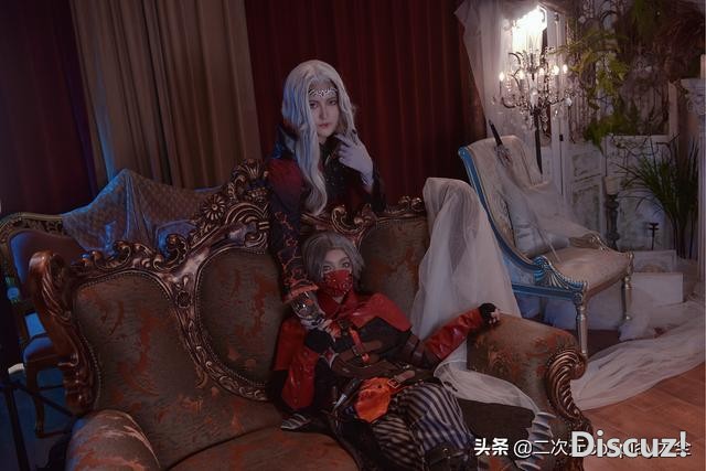 古典场景超赞！第五人格cos，暮剑和驱魔人太有感觉-4.jpg