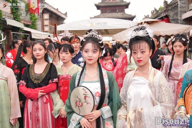 白鹿原主题换装馆正式开馆啦-2.jpg