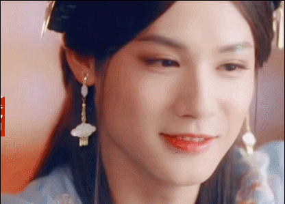 别以为塞俩苹果就是男扮女装，这5位男星的反串，才叫不糊弄观众-17.jpg
