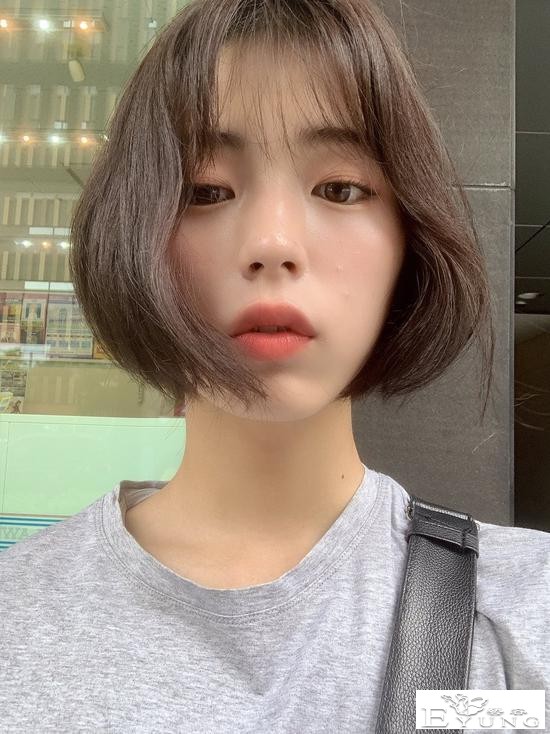 男孩子女装起来真没女生什么事！参加女装比赛甚至被认成女生？-18.jpg