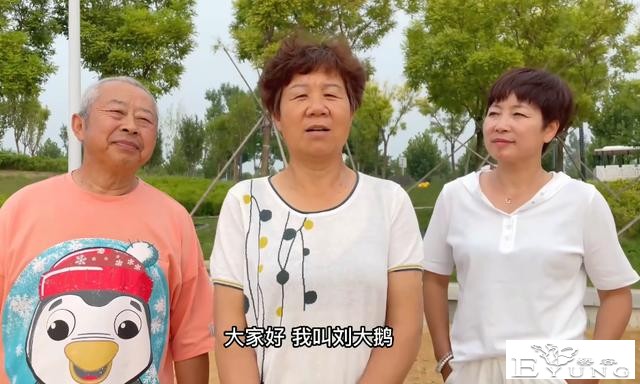 导演小策接受B站专访，原来新作品主演都爱唱戏，难怪这么专业-2.jpg