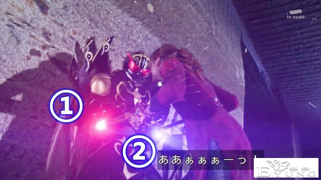 假面骑士圣刃：贤神斩断时国剑，“坏女人”爆发，双剑秒杀贤神-4.jpg