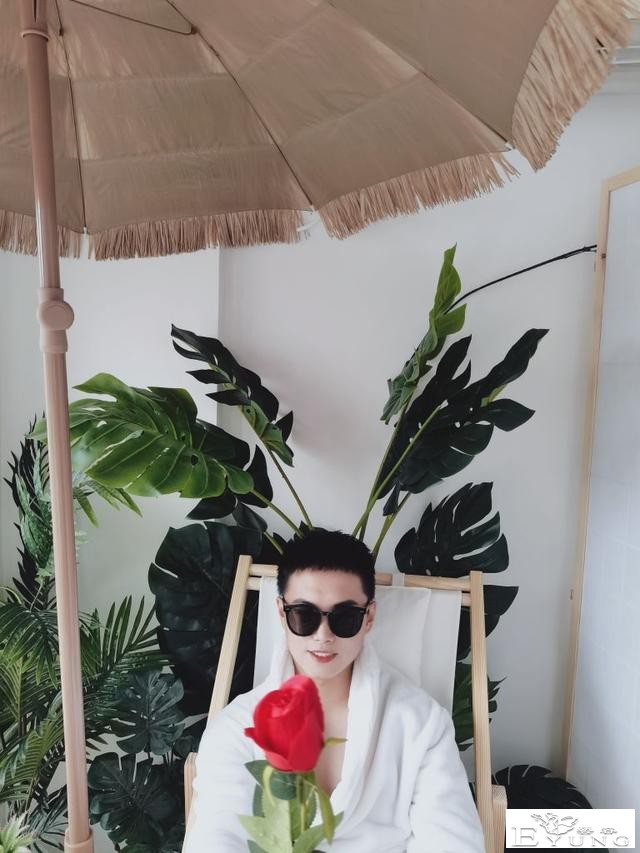 周末无聊好去处—换装自拍馆-2.jpg