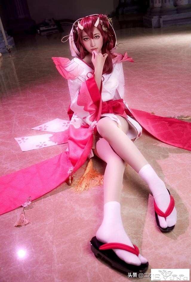 《阴阳师》桃花妖cos，优雅美丽，甩袖子也太帅了吧-9.jpg