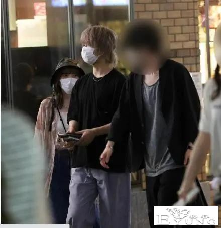 棍勇声优被爆和鬼头明里关系不一般，两个人女装都超好看，羡慕-2.jpg