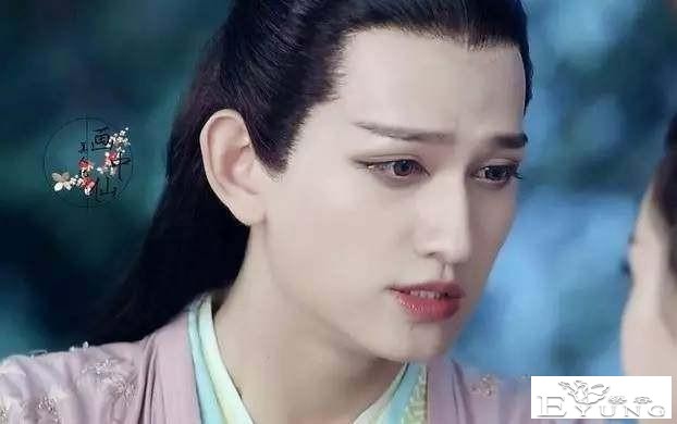 盘点男扮女装的明星，竟然有人比女生还美，-1.jpg