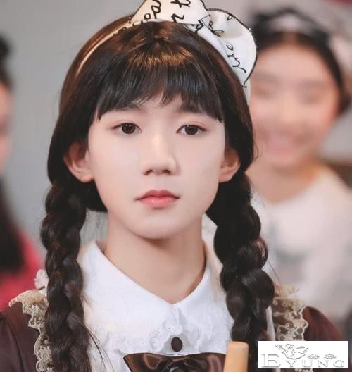 盘点男扮女装的明星，竟然有人比女生还美，-2.jpg