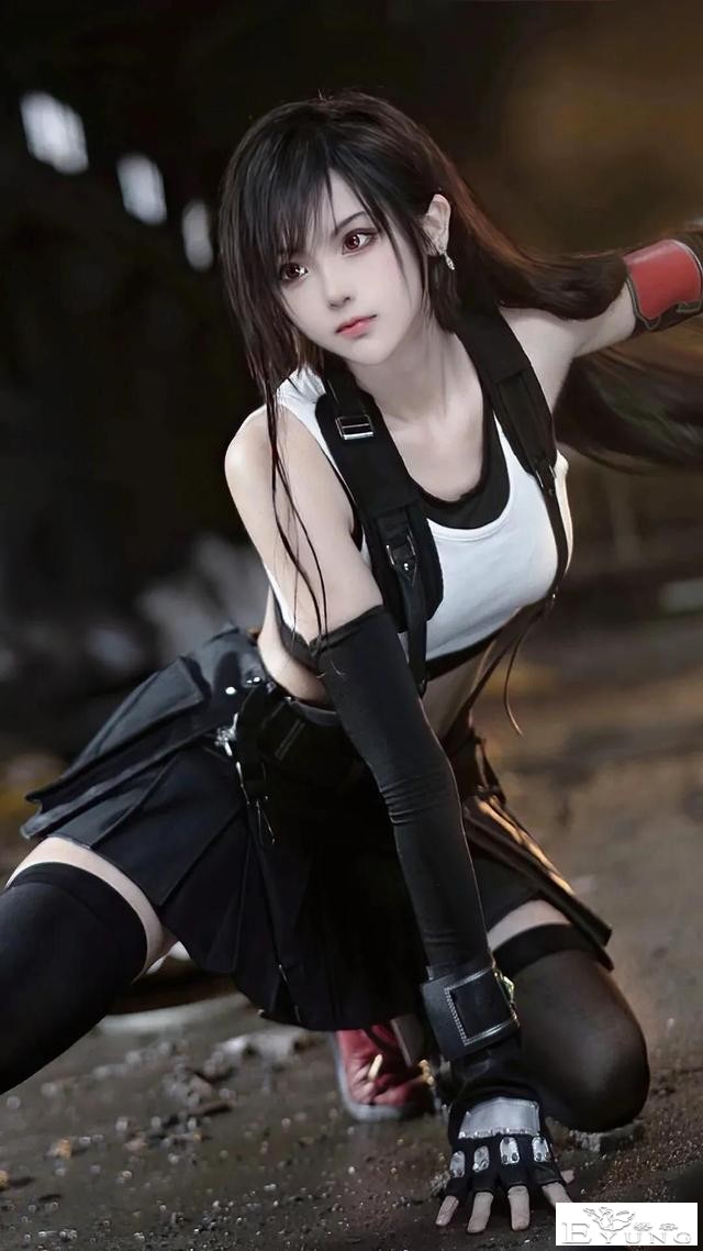 每日推荐精美壁纸（10）:cosplay。不属于二次元，也不在现实世界-3.jpg
