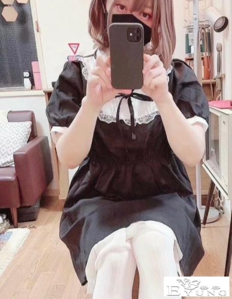 日本40岁的男漫画家吐槽找不到模特，于是自己换上了女装-3.jpg