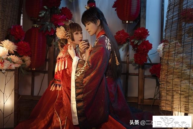 李泽言·遍阅人间色cos：穿上婚服的李泽言和悠然，太甜啦-4.jpg