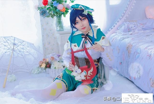 《原神》巴巴托斯cos，场景布置唯美用心，温迪越看越可爱-5.jpg