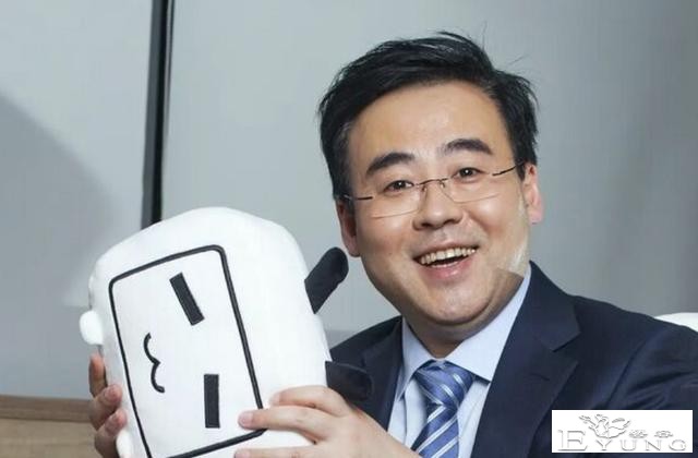 网友吐槽：下了个本子，越看越像叔叔-3.jpg