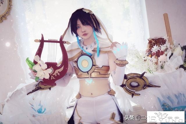 《原神》风神巴巴托斯cos，灵动传神，布景与人物搭配太唯美-6.jpg